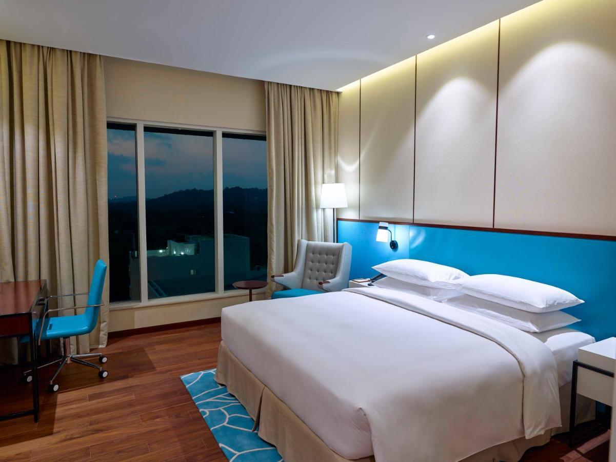 מלון Hyatt Regency Thrissur מראה חיצוני תמונה